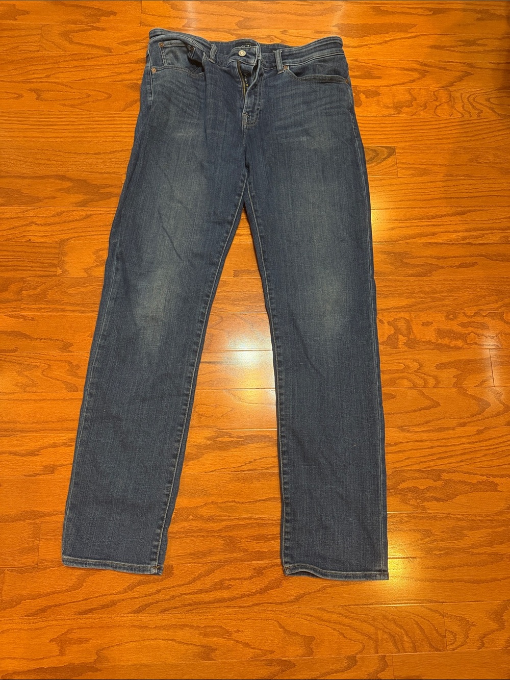 Lucky Brand Men's Dark Blue Straight Jeans